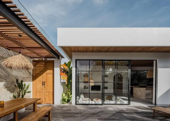 Villa The Young -