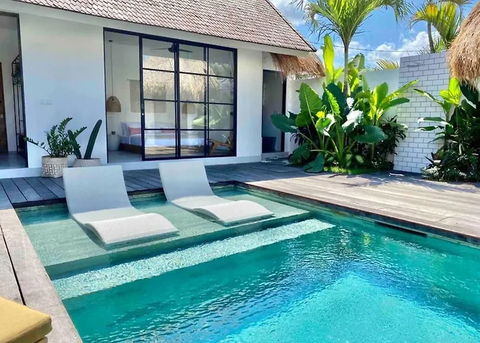 Villa The Young -