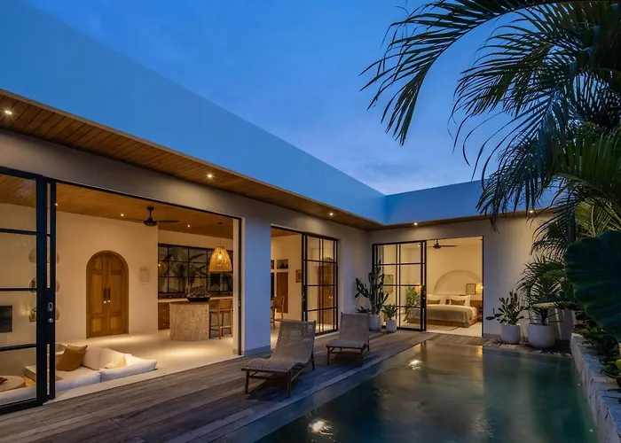 The Young - Villa Canggu (Bali)
