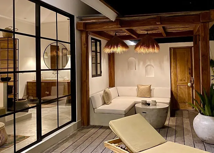 The Young - Villa Canggu (Bali)