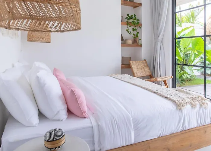 Villa The Young -