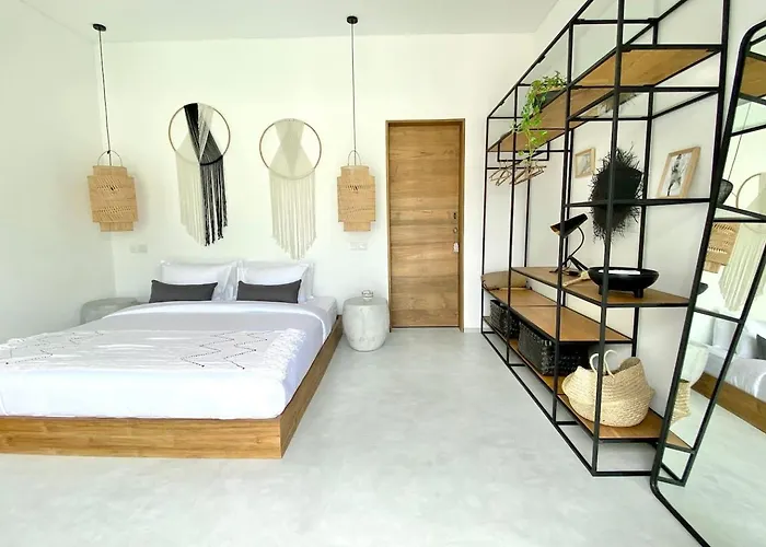 The Young - Villa Canggu (Bali)