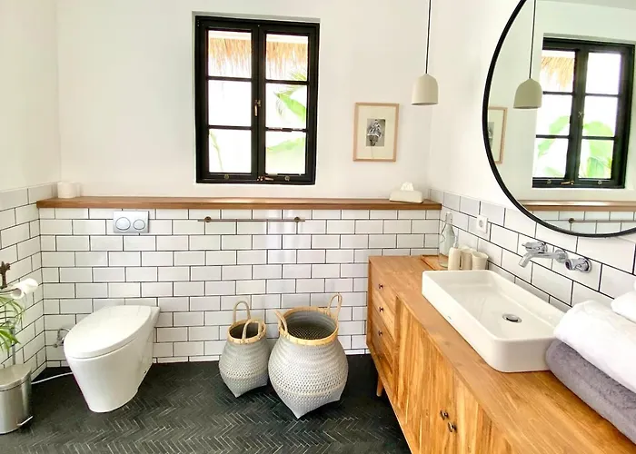 Villa The Young -